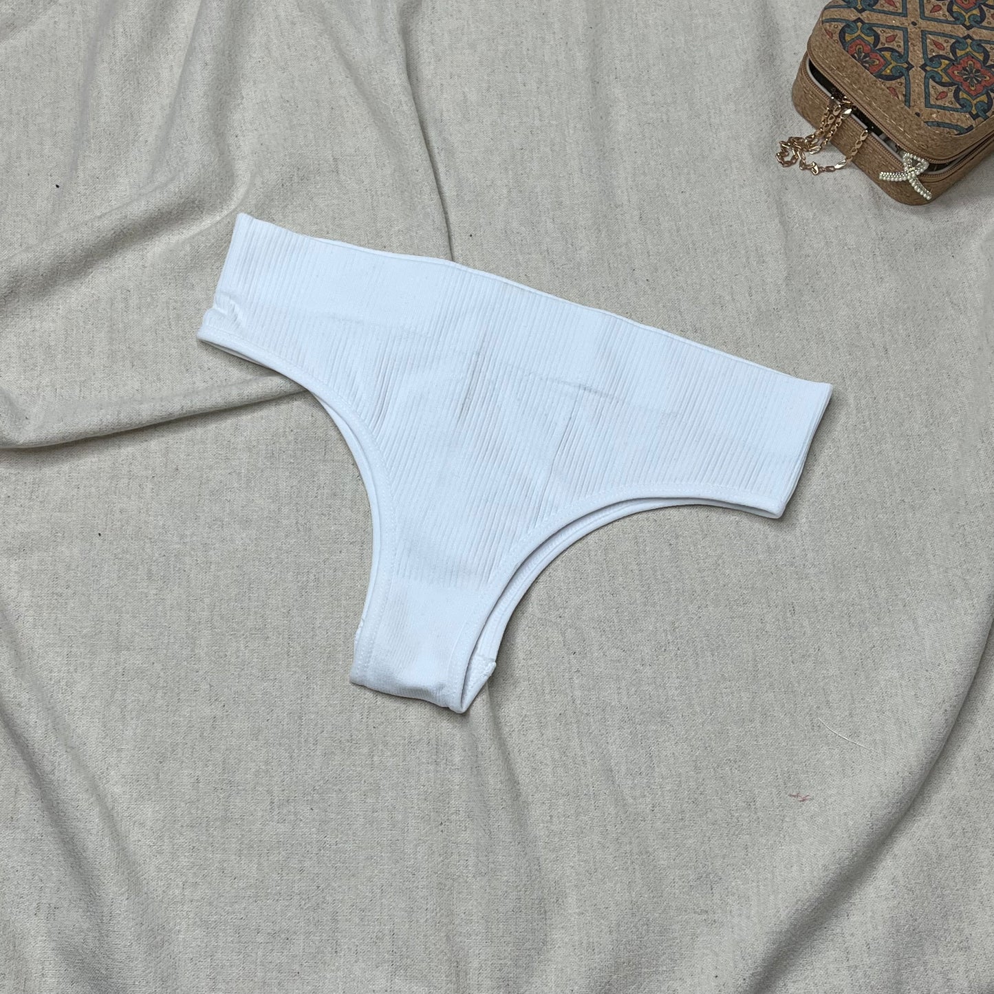 Set: 5 chiloței brazilieni din microfibră cu talie înaltă (Modelatori)